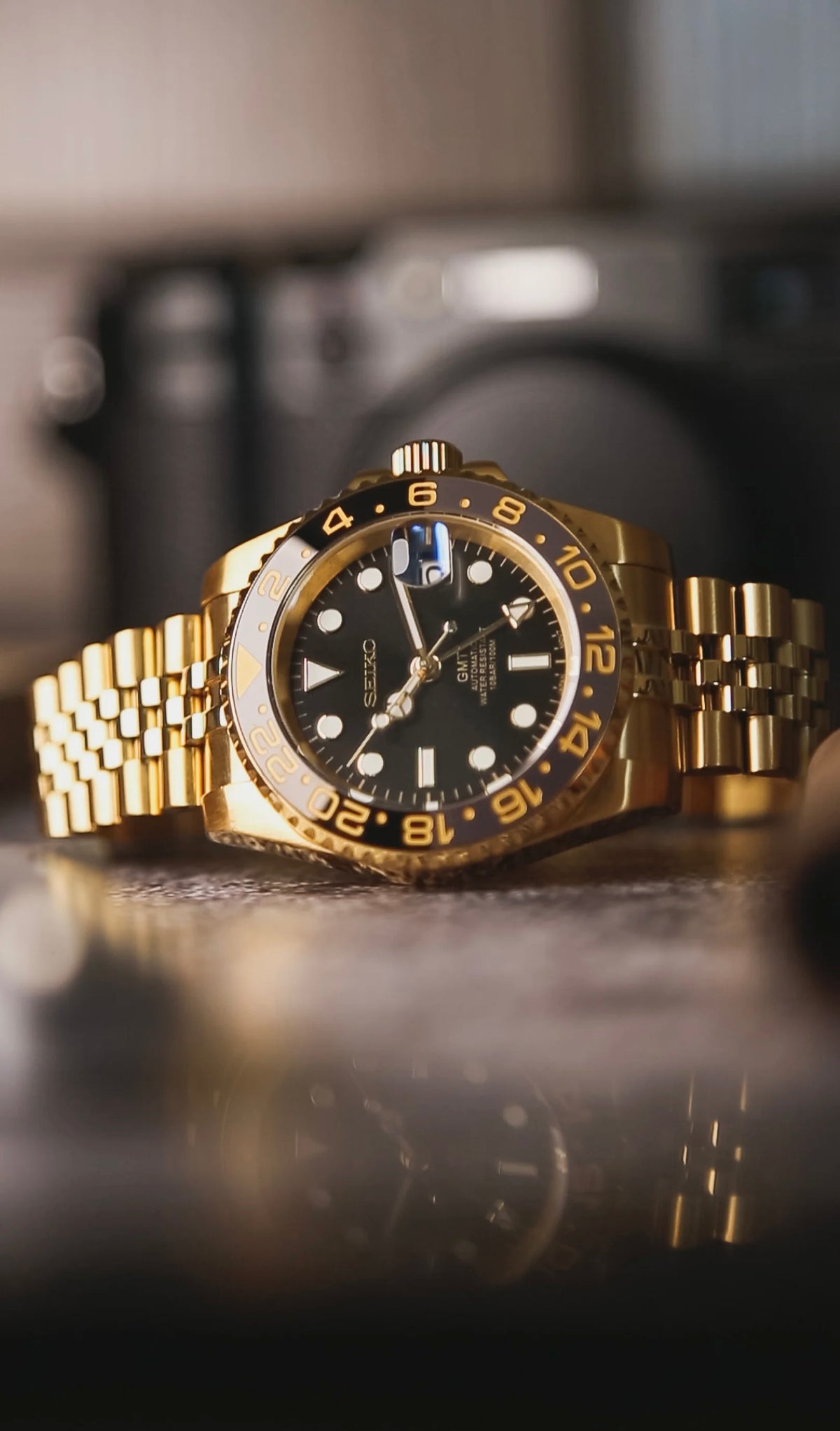 Mod GMT Yellow Gold